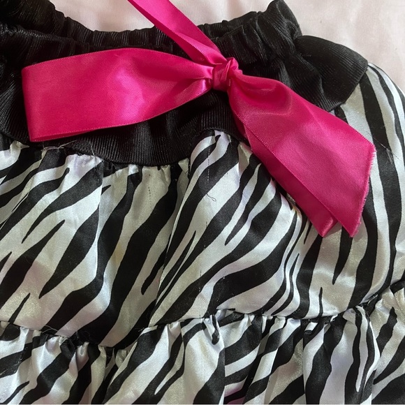 Boutique Black&White Zebra Satin Ruffle Skirt Set - Picture 3 of 9